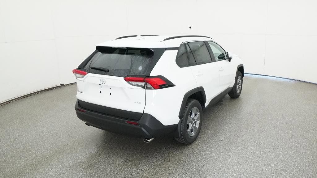 Thumbnail: 2025 Toyota RAV4 - 6