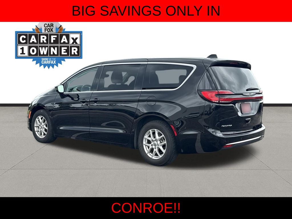 2024 Chrysler Pacifica Touring L - 6