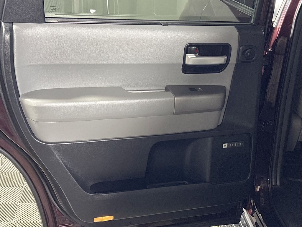 2014 Toyota Sequoia Limited