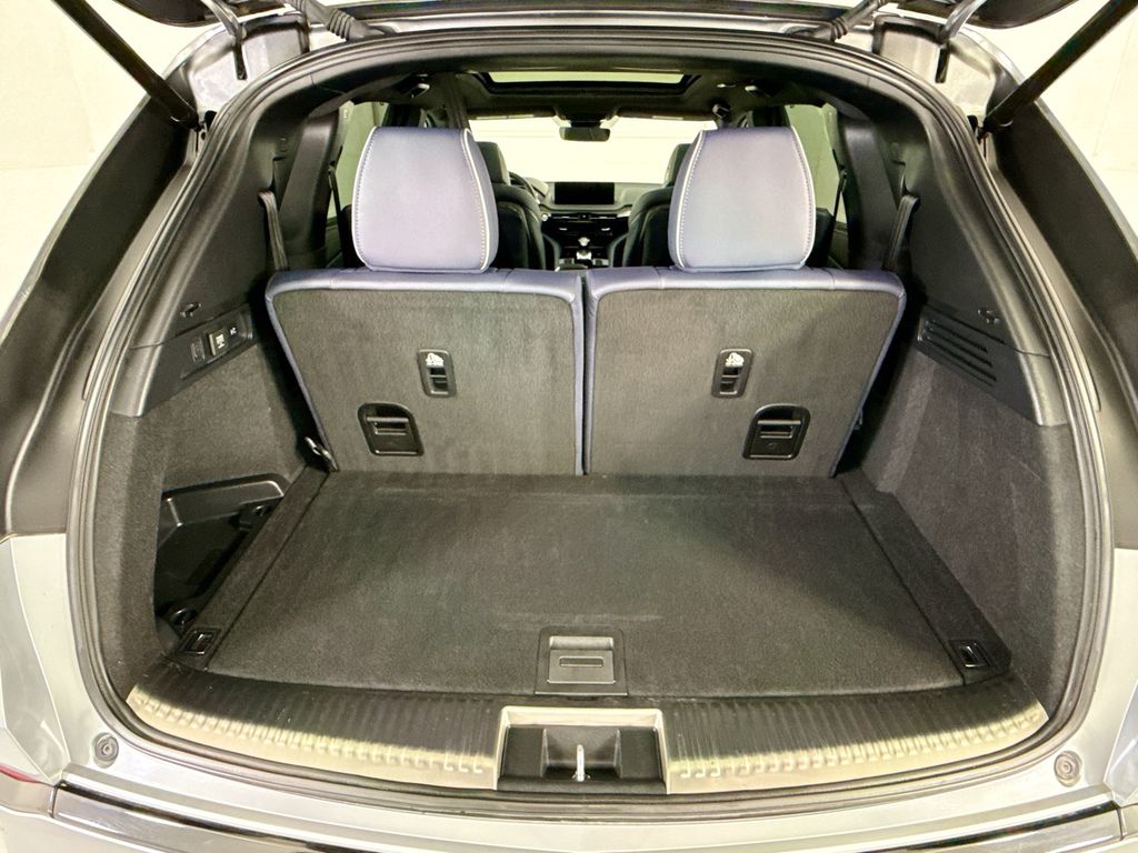 Thumbnail: 2024 Acura MDX - 28