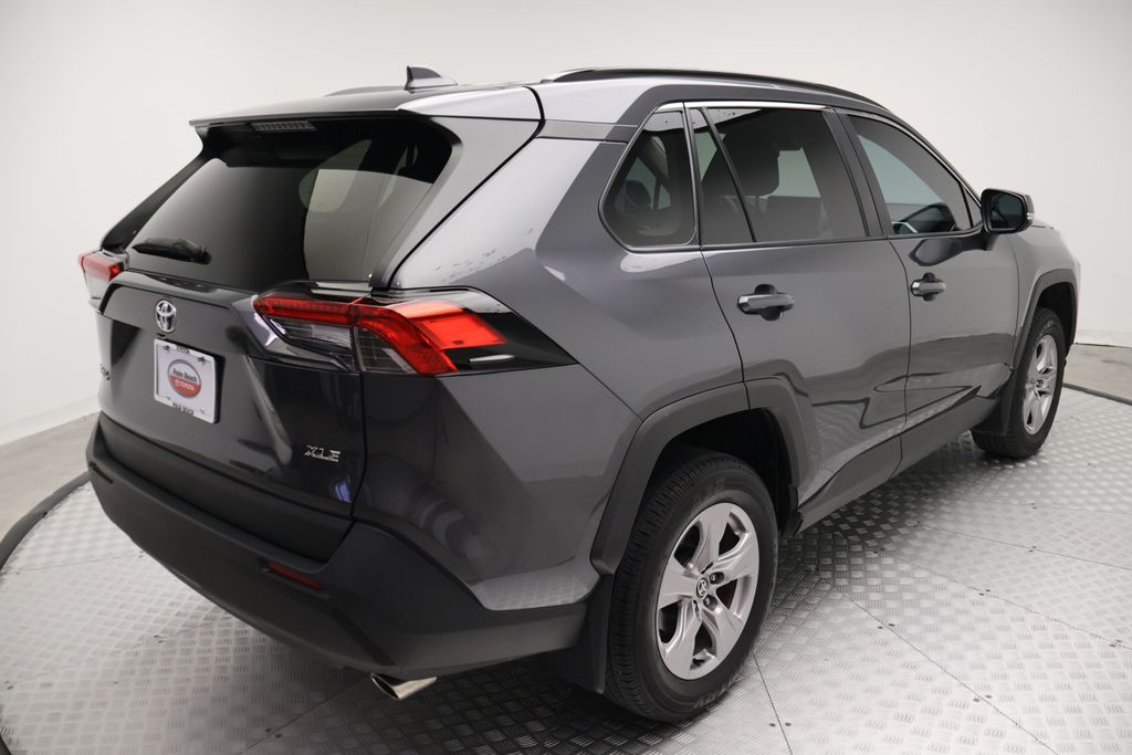 Thumbnail: 2025 Toyota RAV4 - 8
