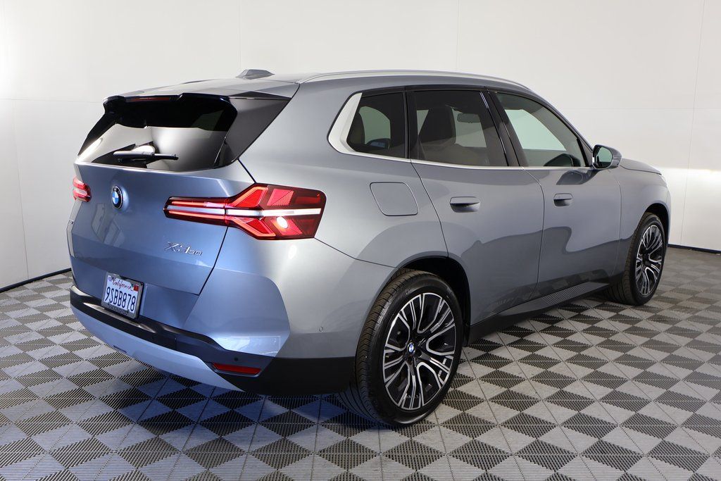 Thumbnail: 2025 BMW X3 - 4