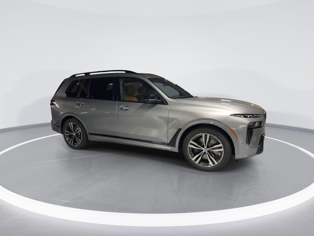 Thumbnail: 2026 BMW X7 - 9