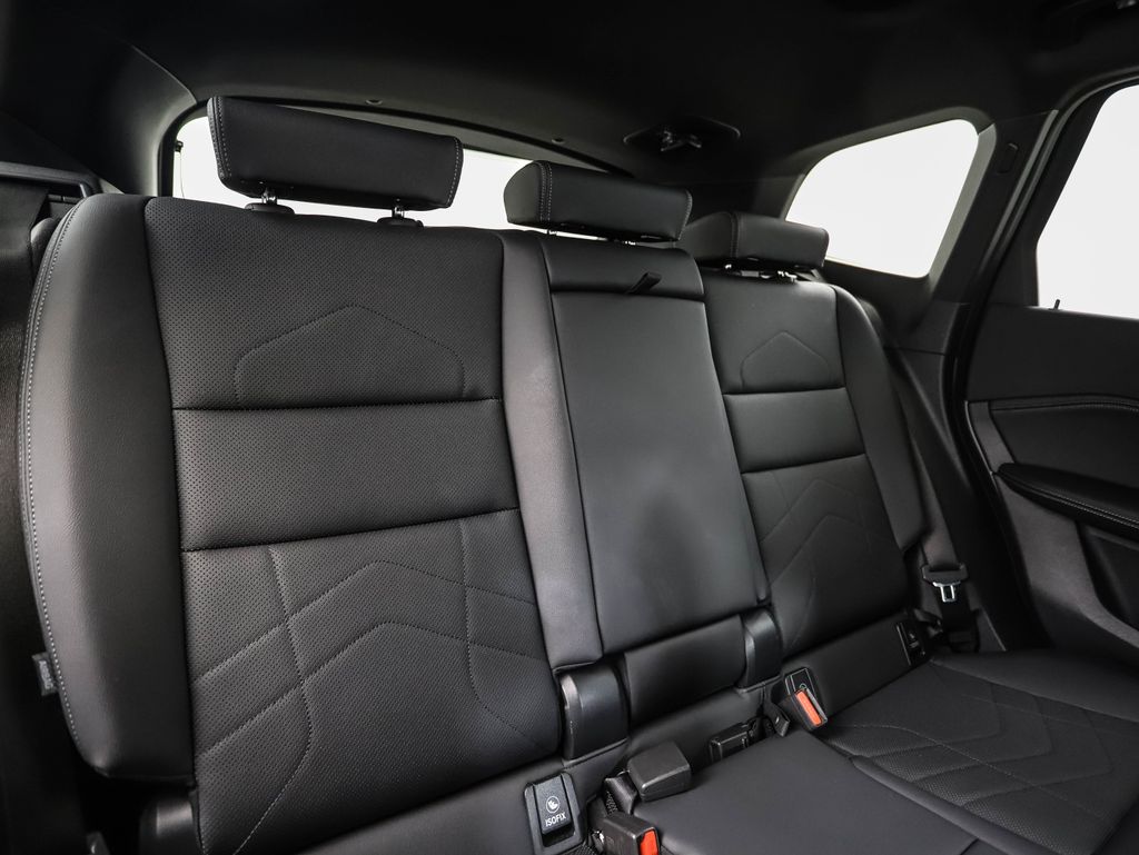 Thumbnail: 2023 BMW X1 - 28