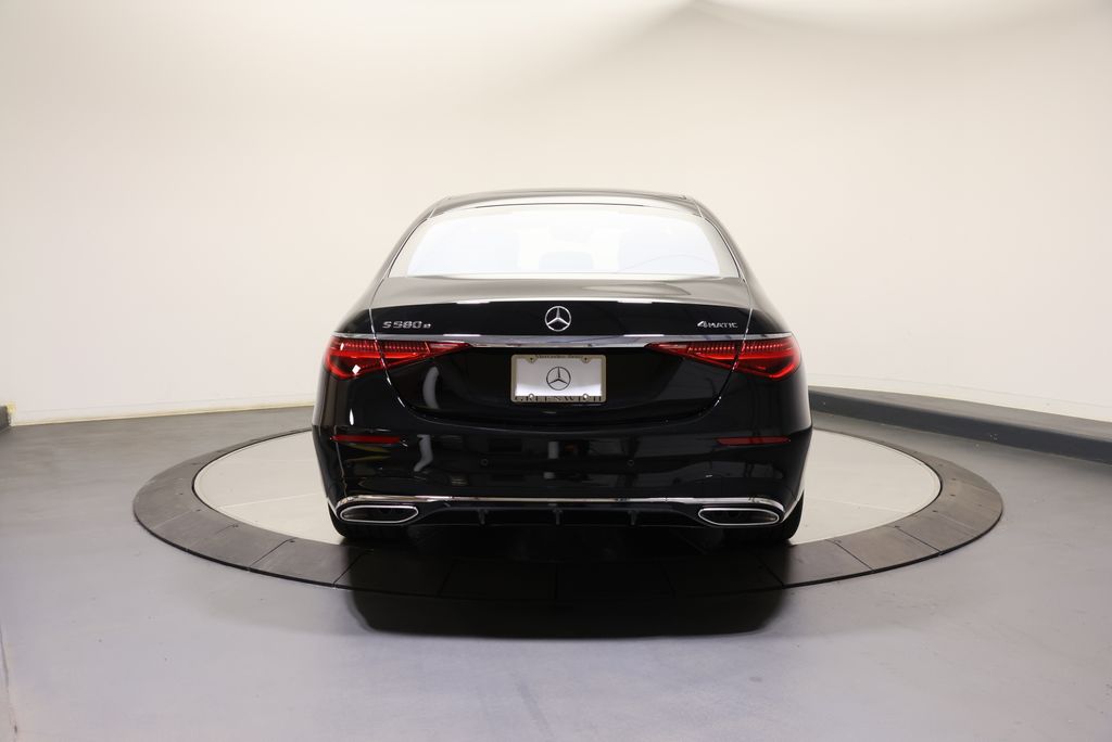 Thumbnail: 2026 Mercedes-Benz S-Class - 6