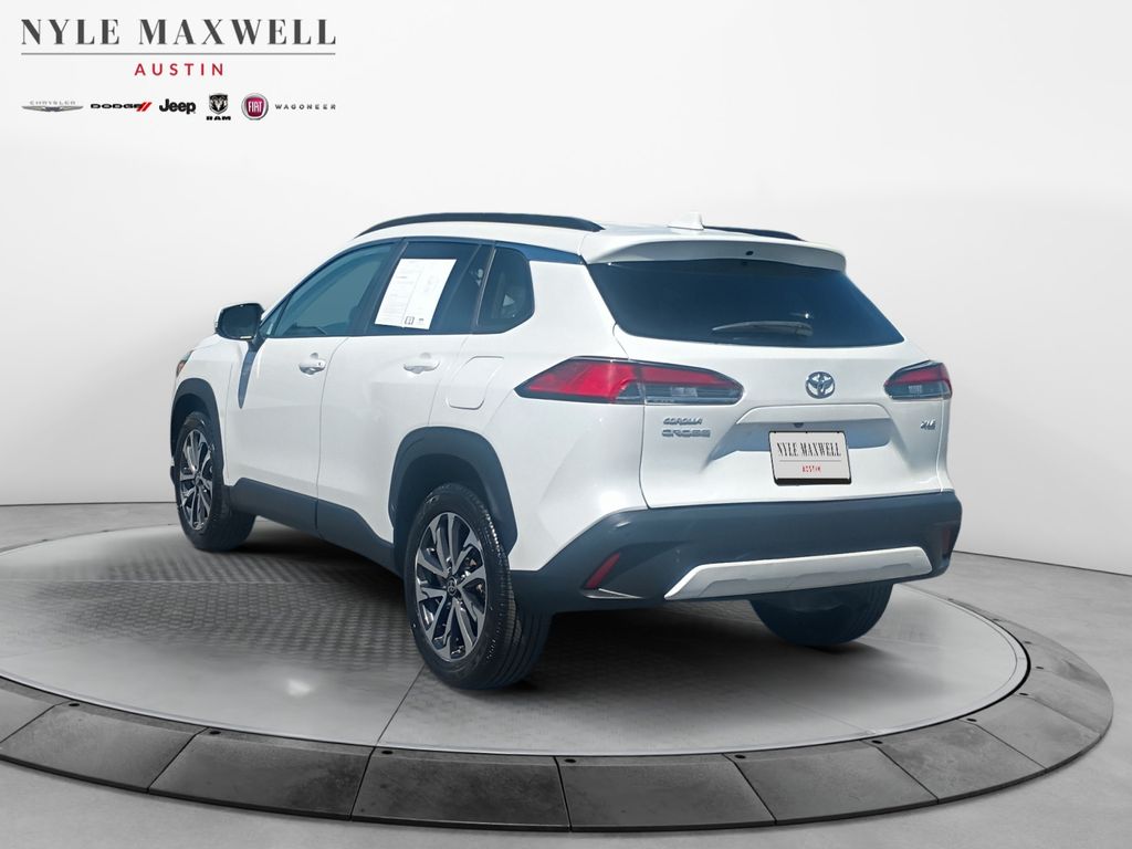 Used Car 2022 Toyota Corolla Cross  Xle For Sale Under $25,000 In Austin, Texas