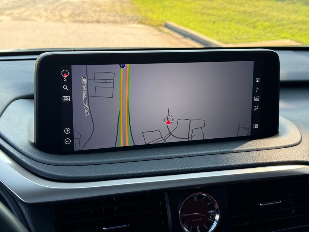 2022 Lexus RX 350 F Sport Handling 38