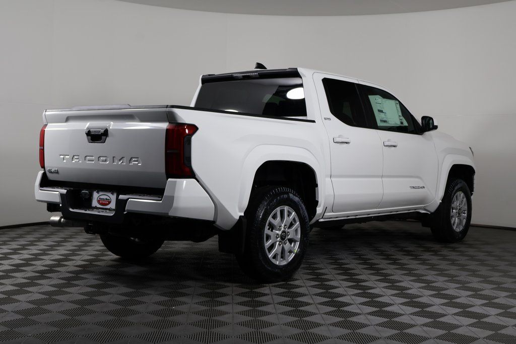 Thumbnail: 2025 Toyota Tacoma - 2
