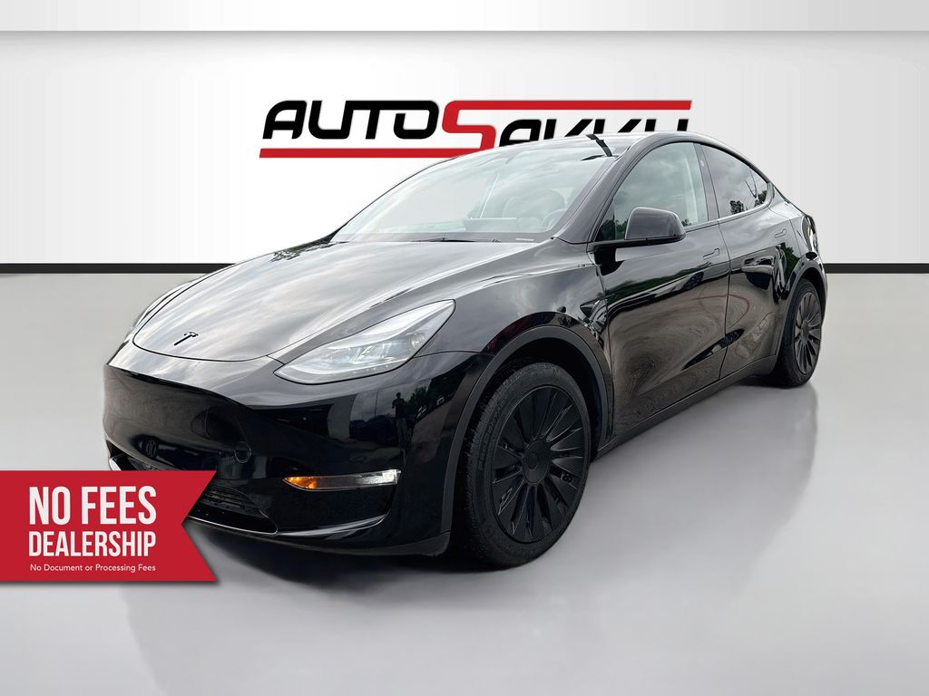 Used 2024 Black Tesla Long Range image 3