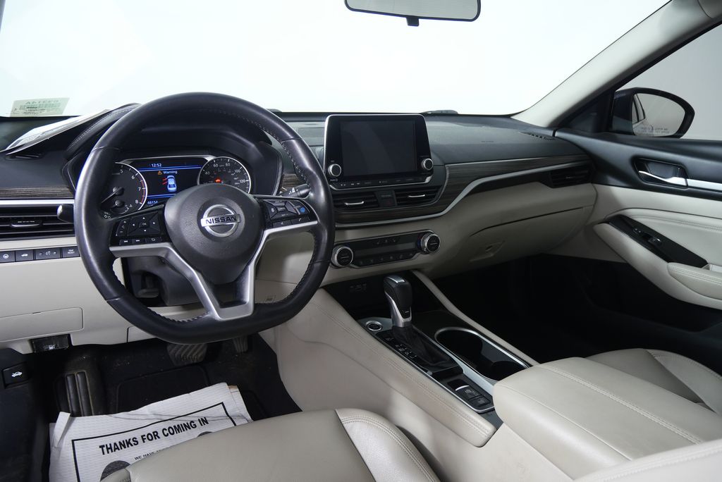 Thumbnail: 2021 Nissan Altima - 17