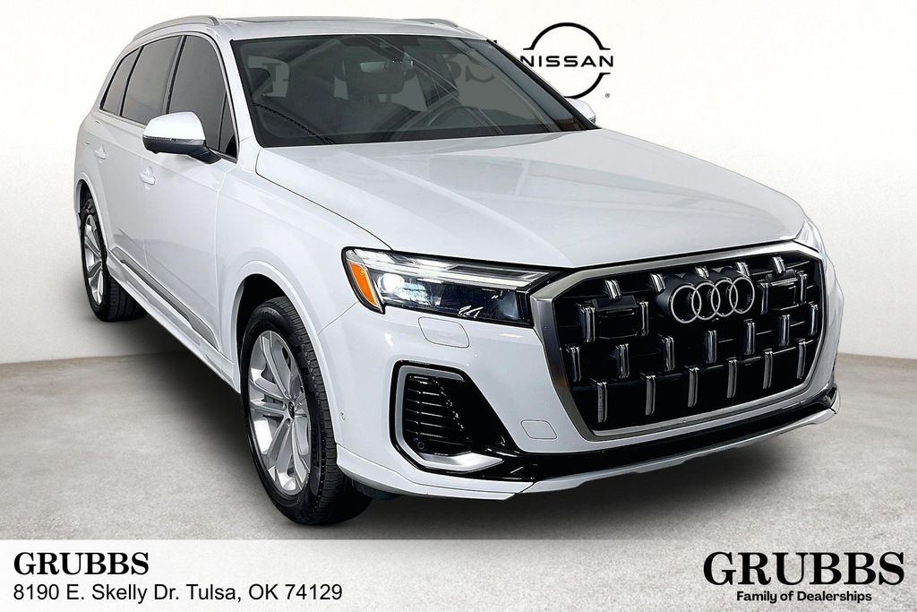 2025 Audi Q7 quattro Premium Plus 55 TFSI
