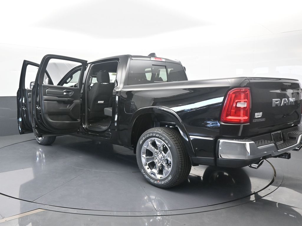 New 2026 Diamond Black Crystal Pearlcoat Ram Big Horn/Lone Star image 69