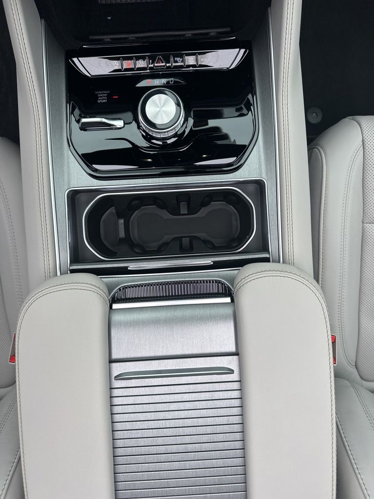 New 2026 Jeep Grand Wagoneer SUV