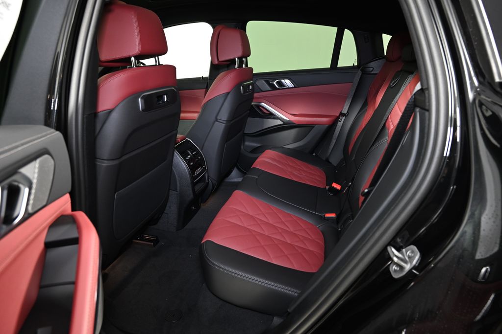 Thumbnail: 2026 BMW X6 - 24