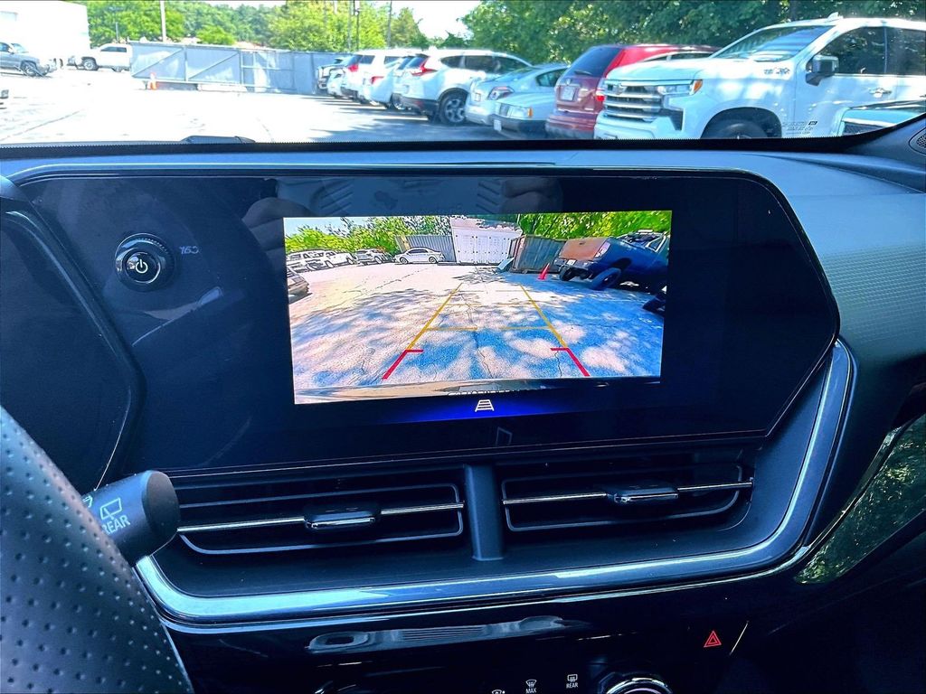 2024 Chevrolet Trax — photo 18