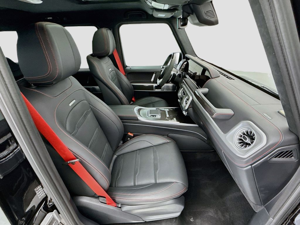 Thumbnail: 2025 Mercedes-Benz G-Class - 19
