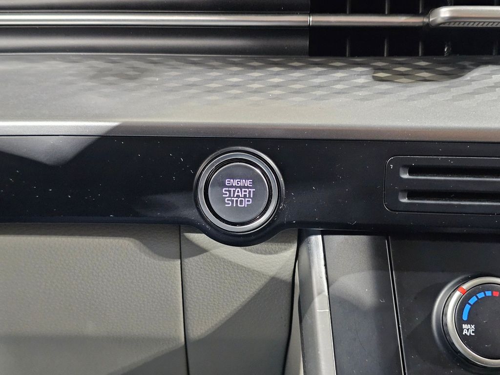 Used 2024 White Kia LX image 31