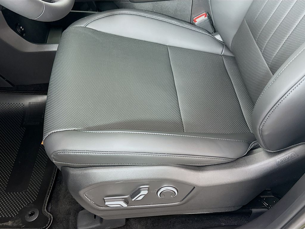 Thumbnail: 2026 Hyundai Santa Fe - 20