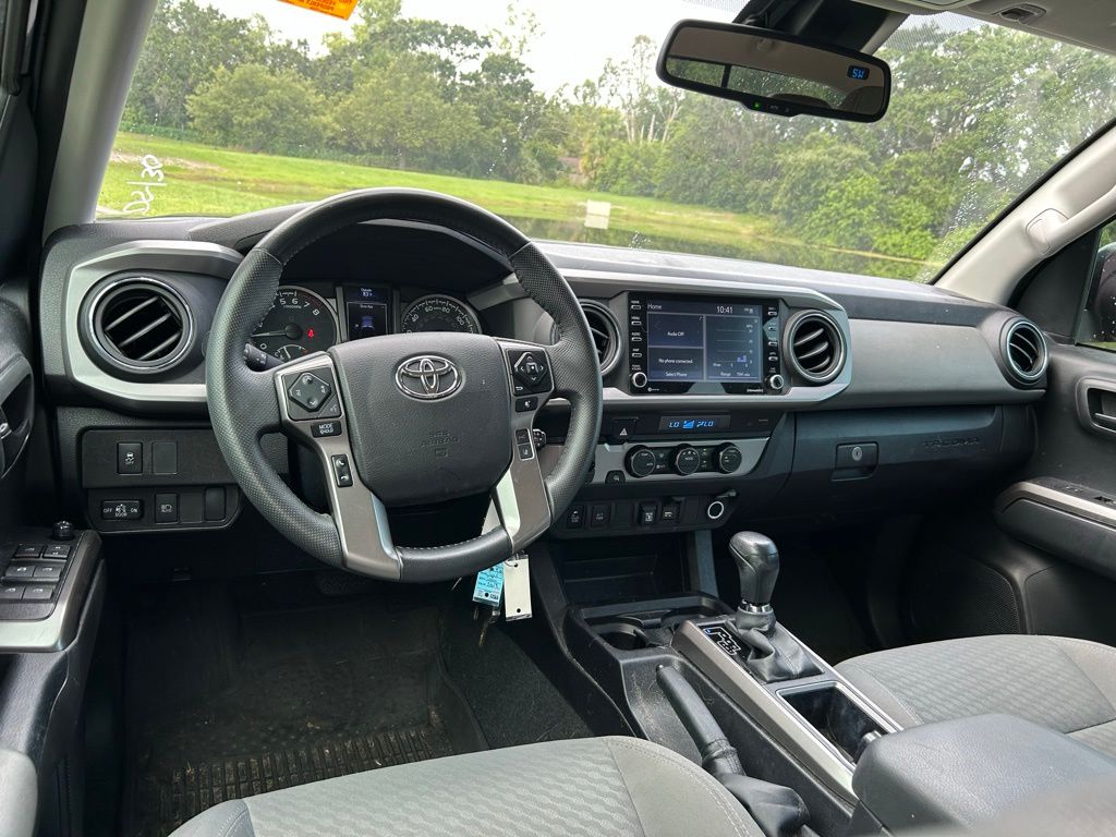 2022 Toyota Tacoma SR5 11