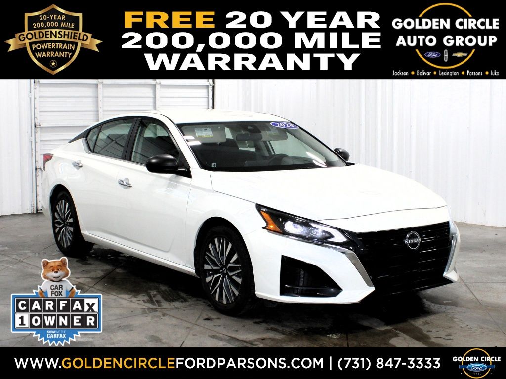 Pearl White Tricoat 2024 Nissan Altima Sedan Front-Wheel Drive Continuously Variable Transmission