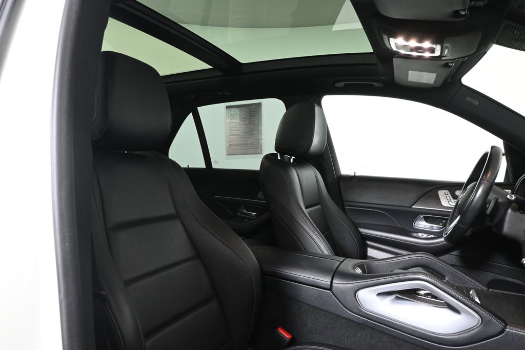 Thumbnail: 2020 Mercedes-Benz GLE - 31