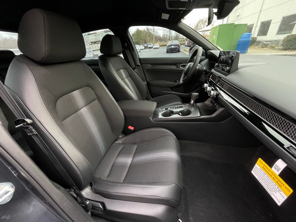 Thumbnail: 2026 Honda Civic - 32