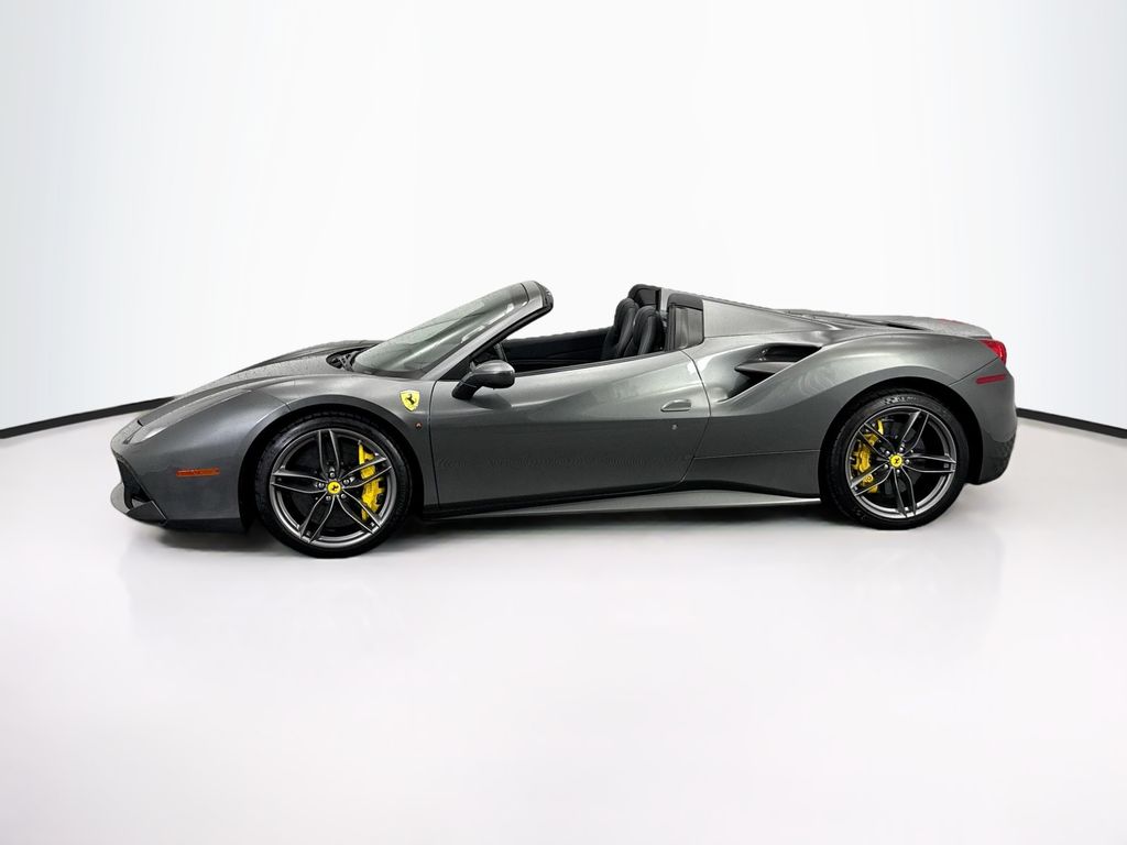 Thumbnail: 2018 Ferrari 488 - 8