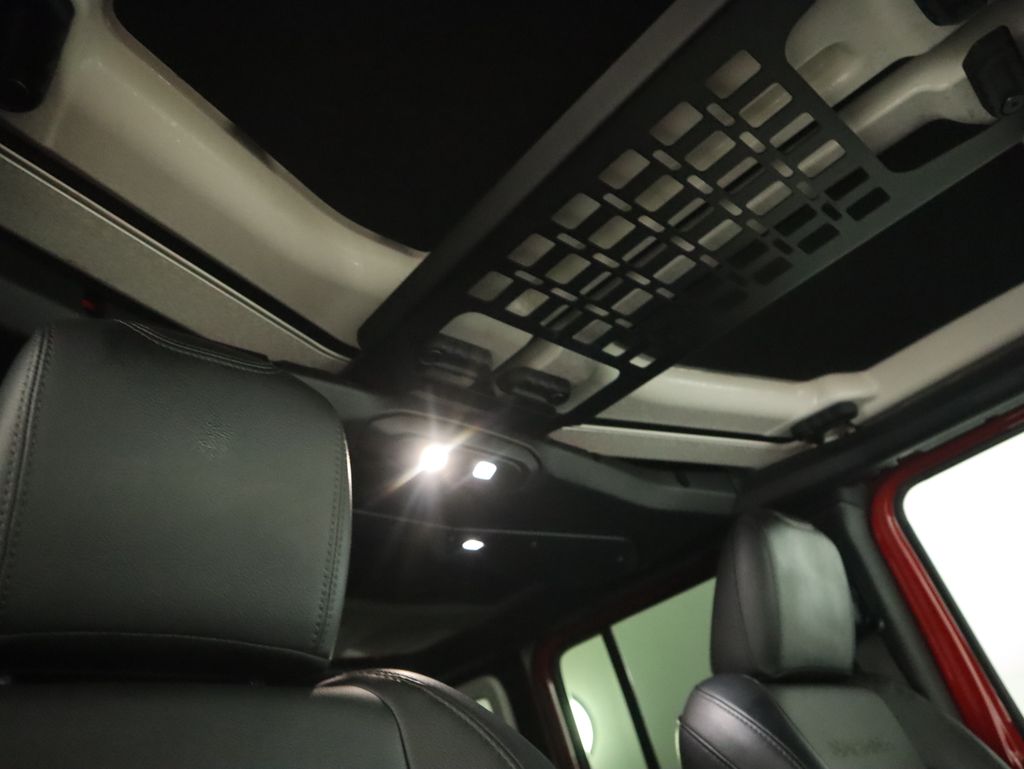 Thumbnail: 2024 Jeep Wrangler - 19