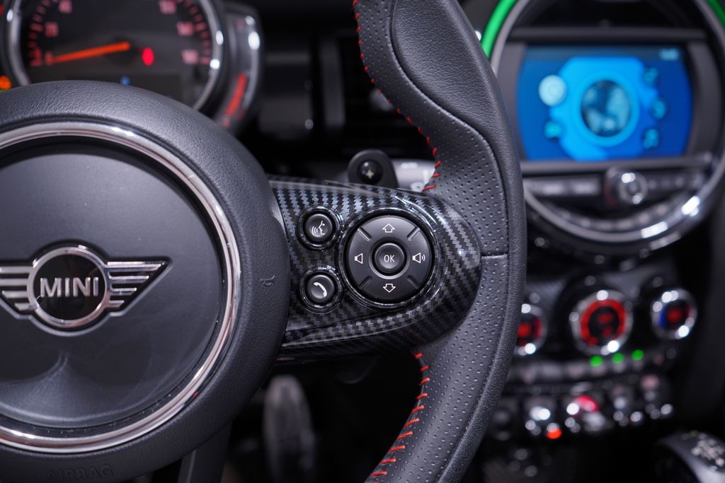 Thumbnail: 2019 MINI Cooper - 21