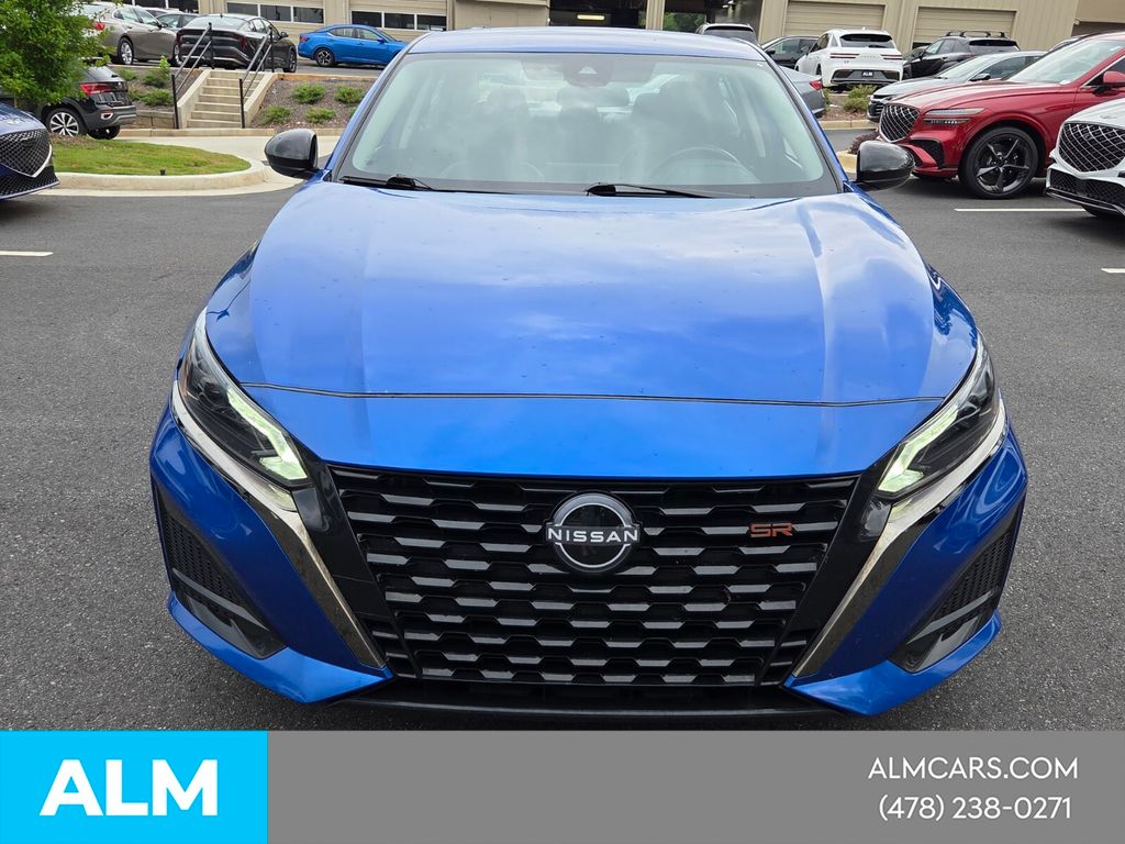 Used 2025 Blue Nissan 2.5 SR image 11