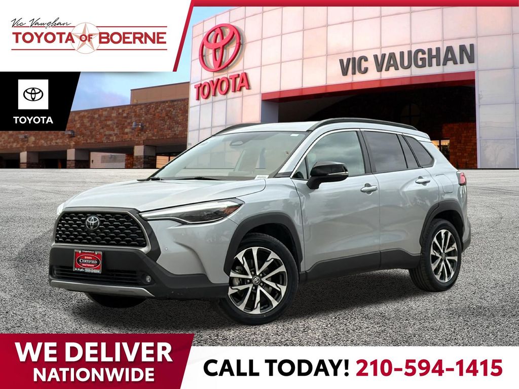 Silver 2025 Toyota Corolla Cross XLE FWD SUV / Crossover Front-Wheel Drive Continuously Variable Transmission