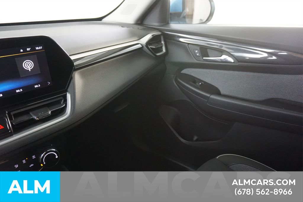 Used 2025 Blue Chevrolet LT image 41