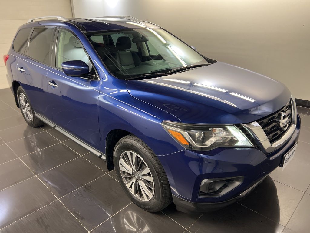 2017 Nissan Pathfinder S