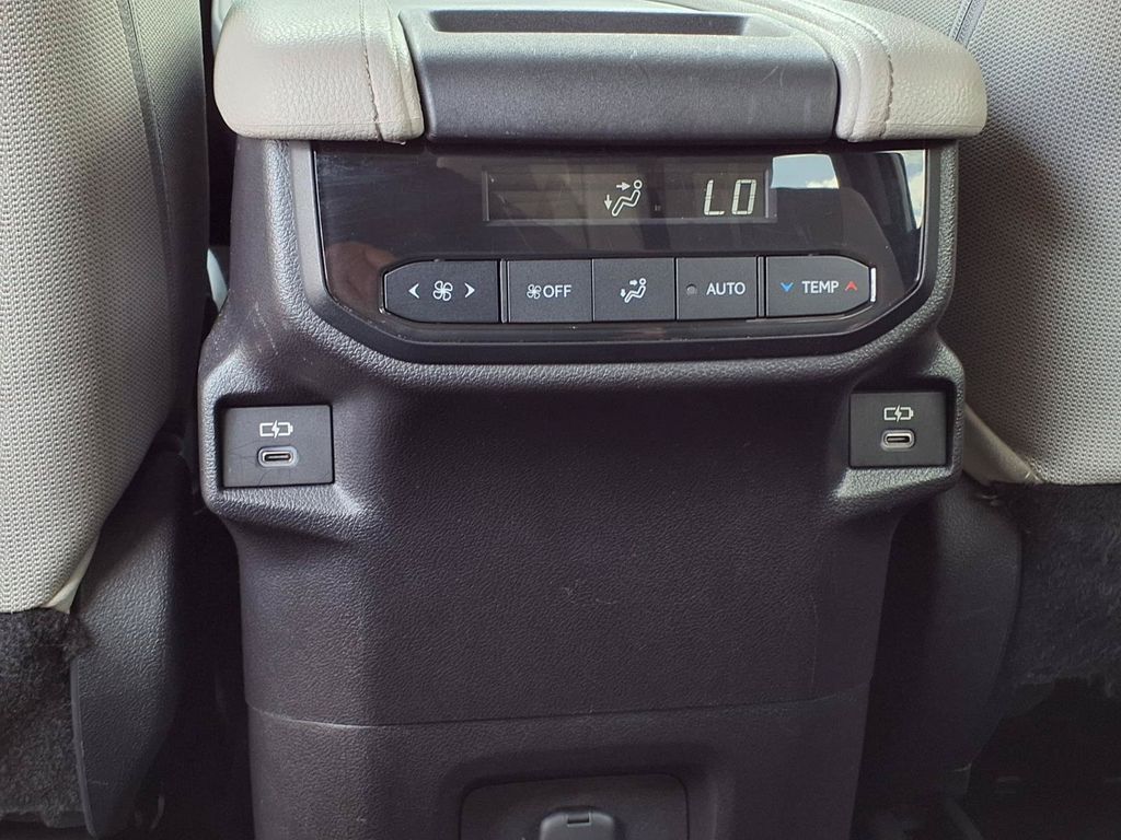 Used 2025 Toyota Grand Highlander SUV