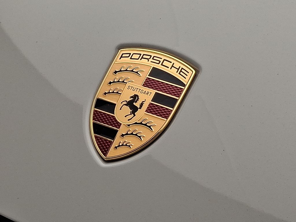 Thumbnail: 2025 Porsche Cayenne - 32