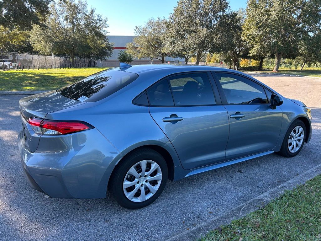 Thumbnail: 2023 Toyota Corolla - 5