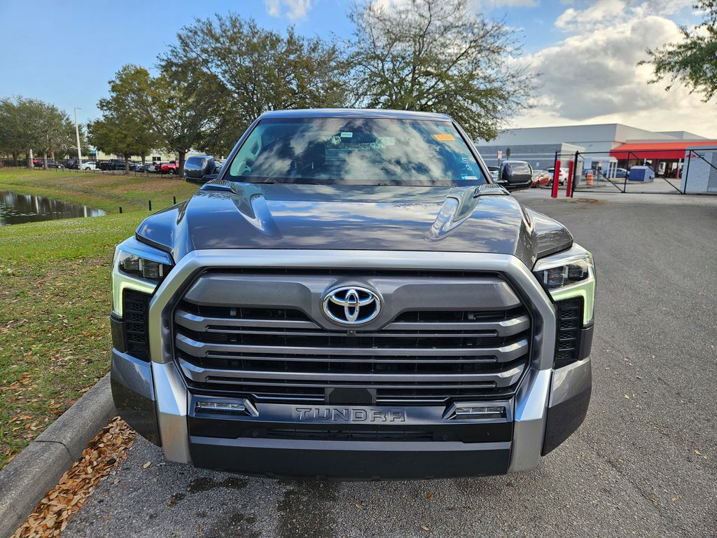 2024 Toyota Tundra Limited 8