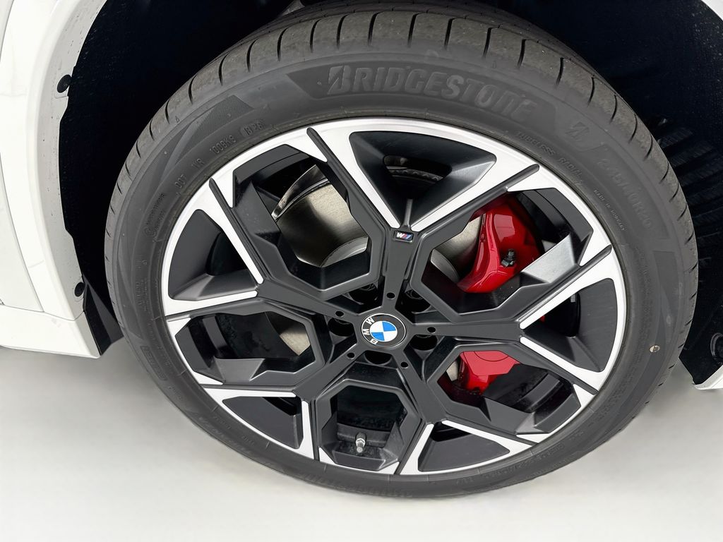 Thumbnail: 2027 BMW X1 - 31