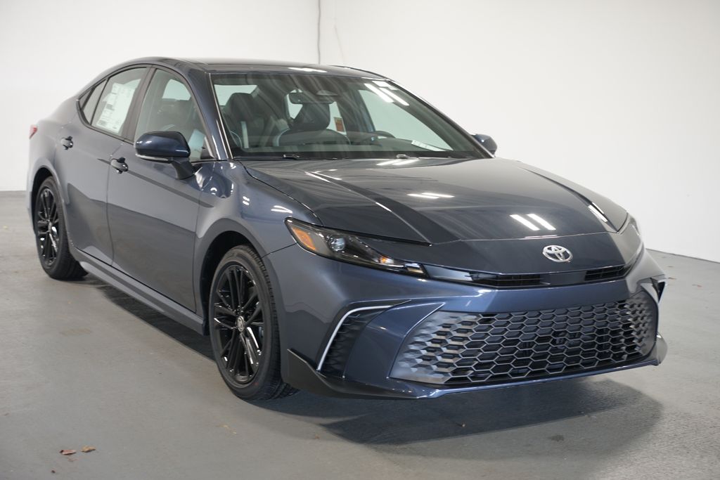 Thumbnail: 2026 Toyota Camry - 3