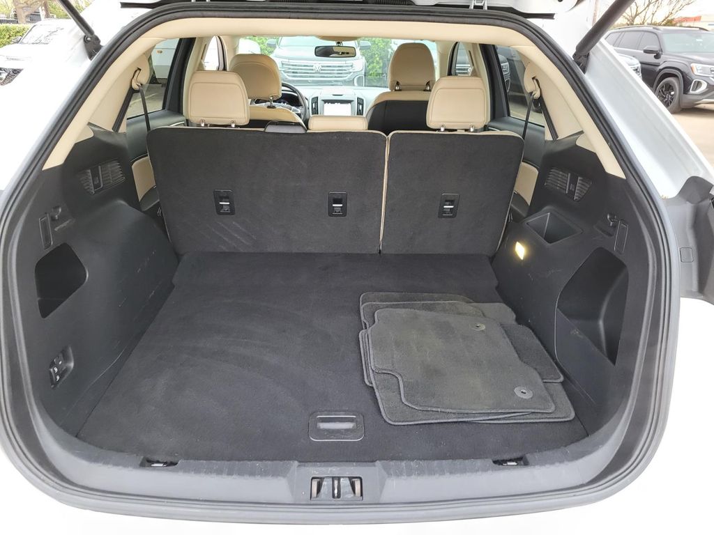 used 2016 Ford Edge car, priced at $12,000