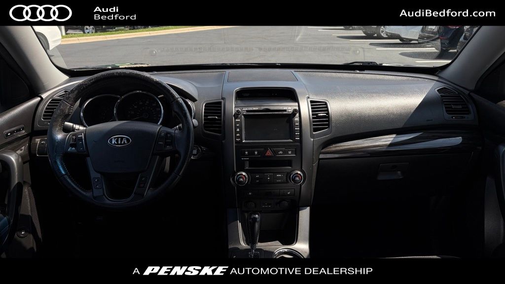 Thumbnail: 2013 Kia Sorento - 26