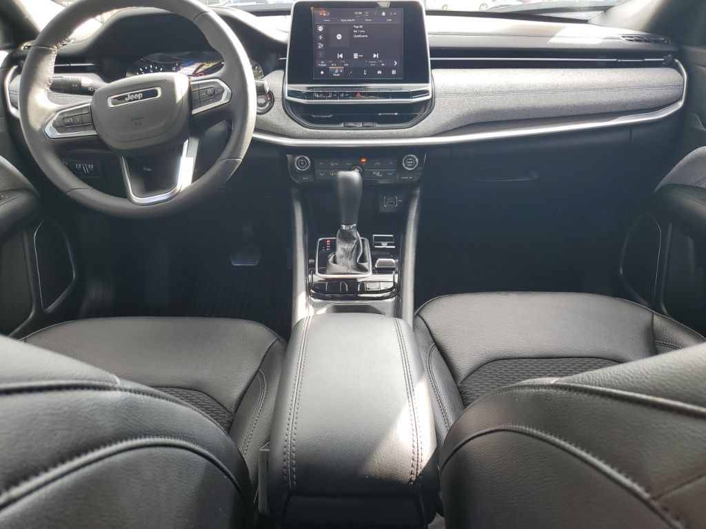 Used Car 2025 Jeep Compass  Latitude For Sale Under $25,000 In Austin, Texas