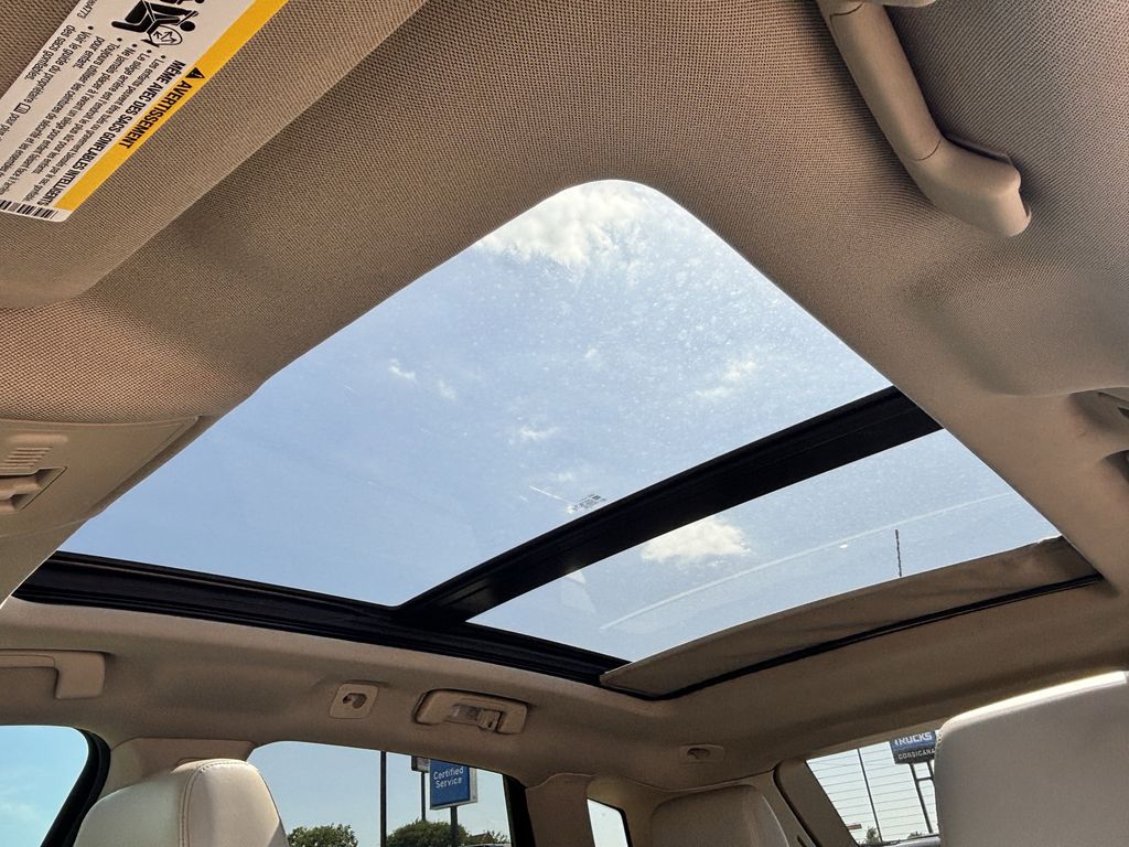 Used Car 2010 Cadillac Srx  Luxury For Sale Under $10,000 In Corsicana, Texas
