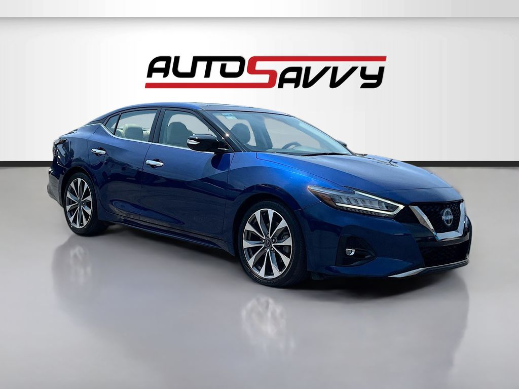 2023 Nissan Maxima Platinum's photo