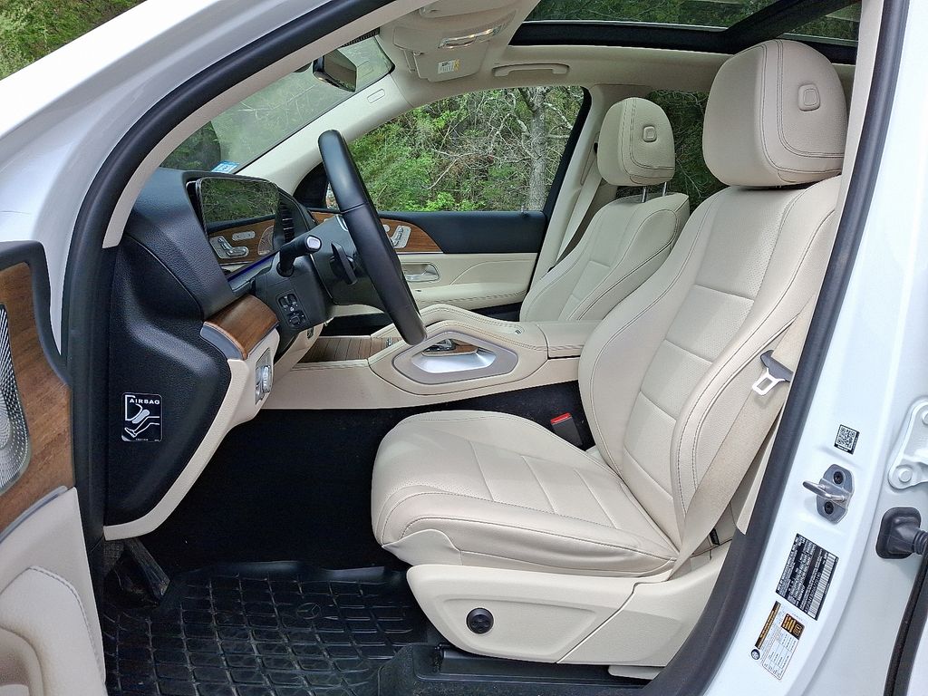 Thumbnail: 2022 Mercedes-Benz GLE - 13