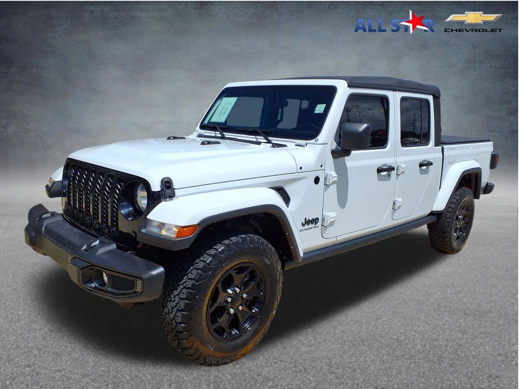 2022 Jeep Gladiator Willys Crew Cab 4WD