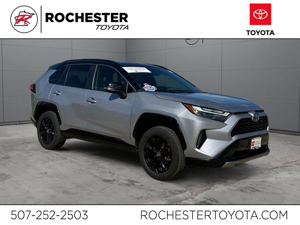 2022 Toyota RAV4 Hybrid XSE AWD
