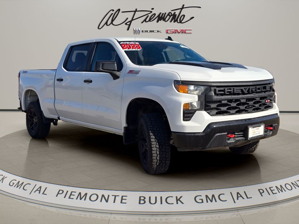 Summit White 2023 Chevrolet Silverado 1500 Custom Trail Boss Crew Cab 4WD Pickup Truck Four-Wheel Drive Automatic