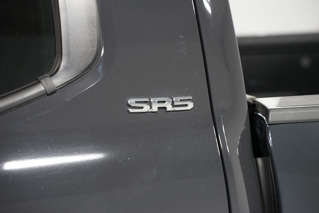 Thumbnail: 2024 Toyota Tacoma - 11