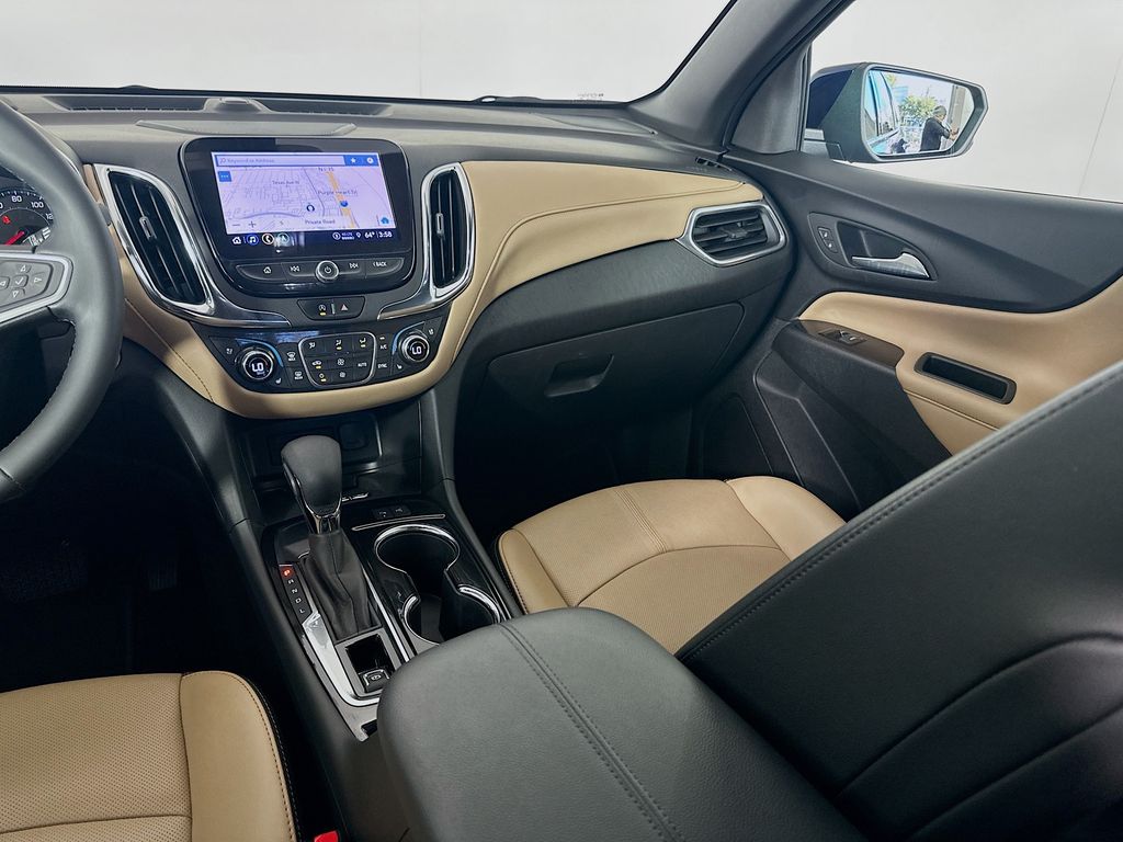 Thumbnail: 2023 Chevrolet Equinox - 23